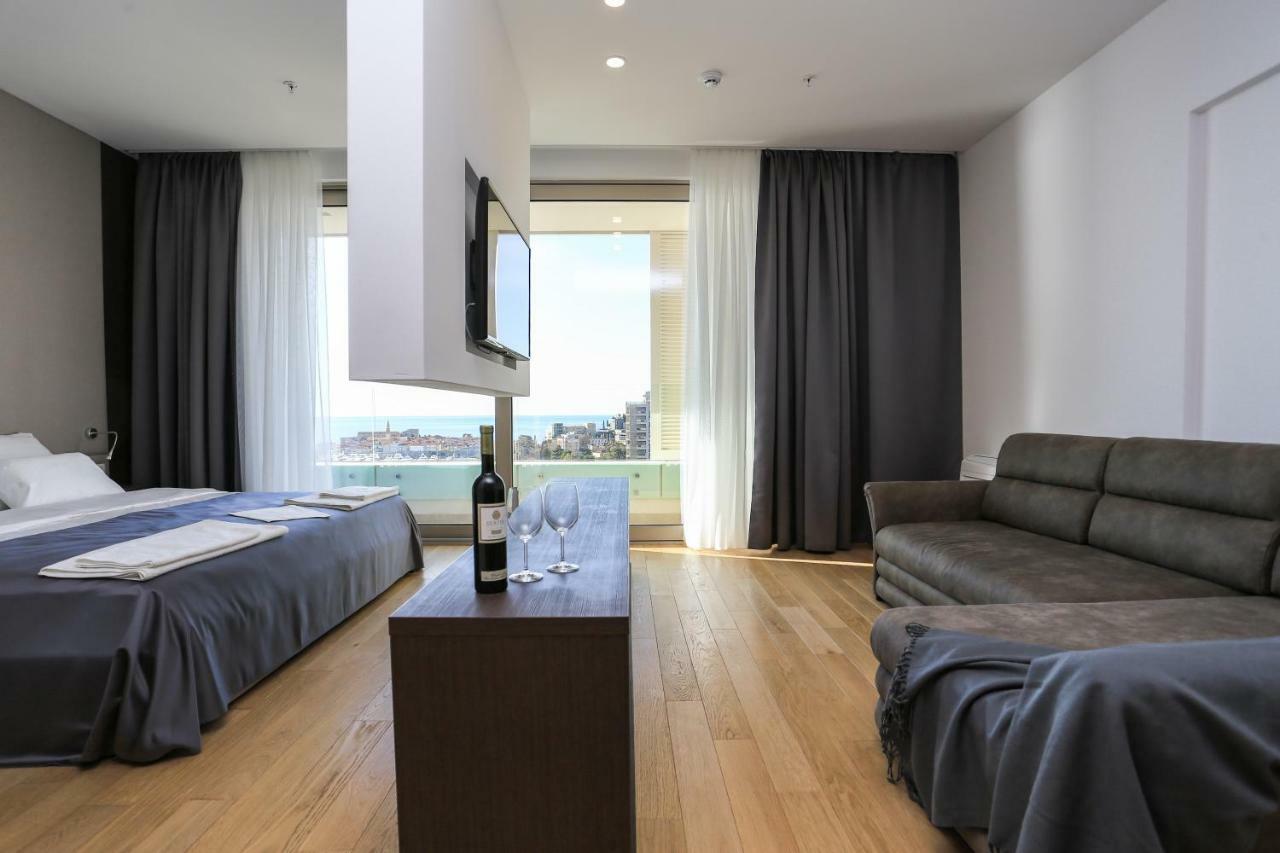 Apartments Status Wow Budva Bagian luar foto