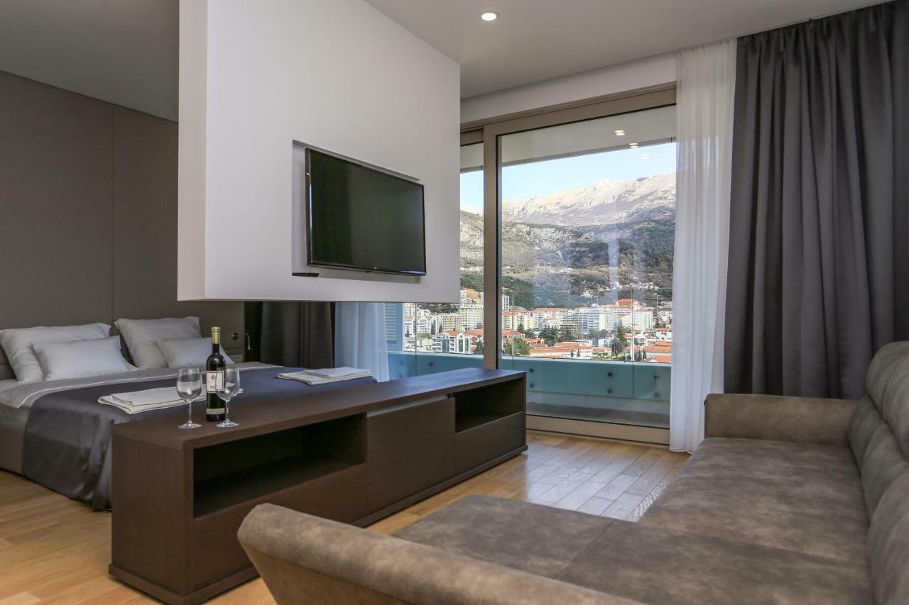 Apartments Status Wow Budva Bagian luar foto