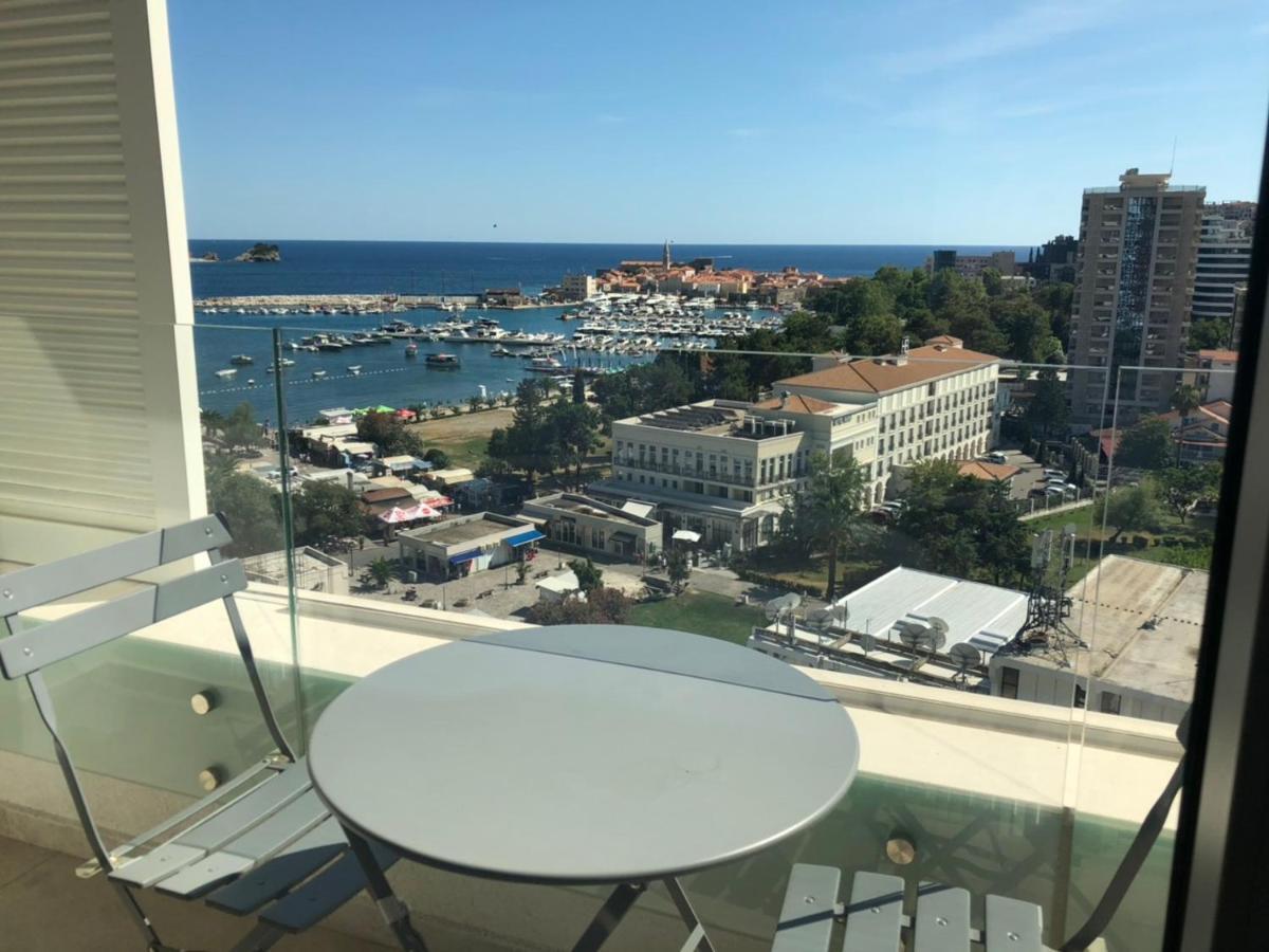 Apartments Status Wow Budva Bagian luar foto